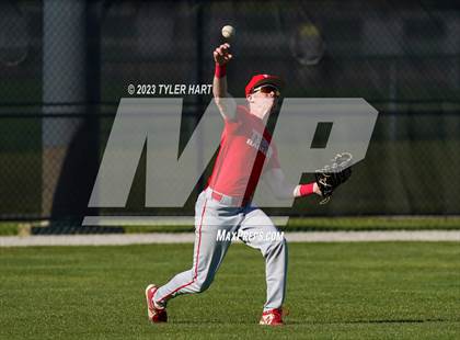 Thumbnail 2 in Fishers @ Avon photogallery.