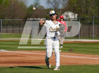 Thumbnail 1 in Fishers @ Avon photogallery.