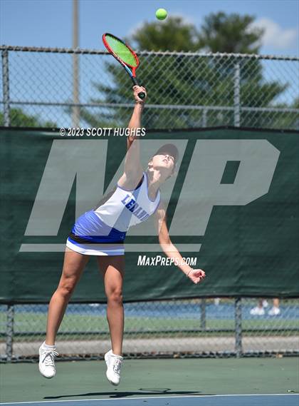 Thumbnail 3 in TSSAA District 8 2A Individuals (Round 2) photogallery.