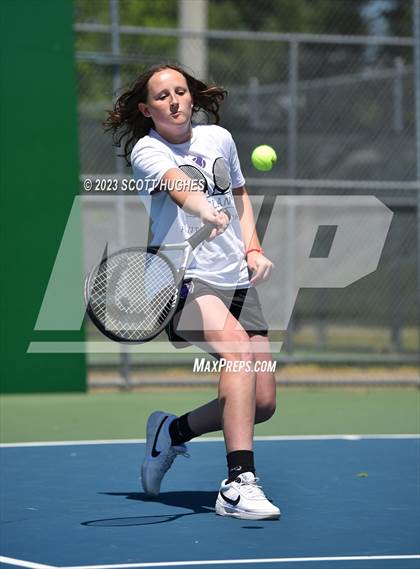 Thumbnail 3 in TSSAA District 8 2A Individuals (Round 2) photogallery.