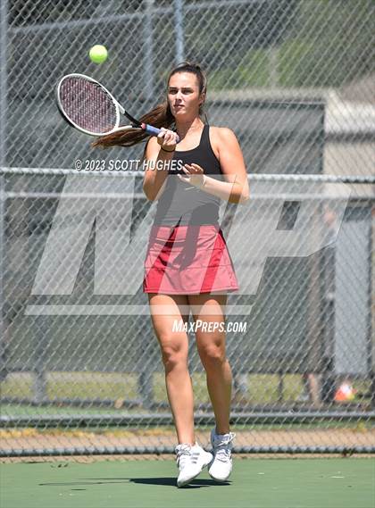 Thumbnail 3 in TSSAA District 8 2A Individuals (Round 2) photogallery.