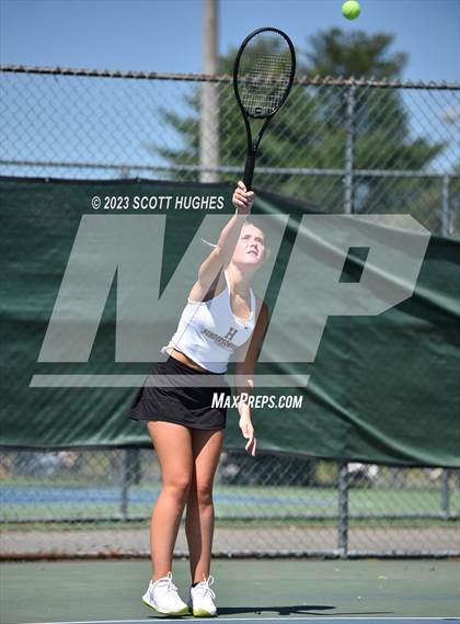Thumbnail 1 in TSSAA District 8 2A Individuals (Round 2) photogallery.
