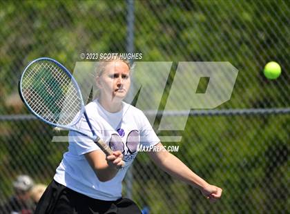 Thumbnail 3 in TSSAA District 8 2A Individuals (Round 2) photogallery.