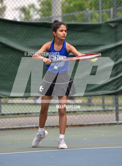 Thumbnail 2 in TSSAA District 8 2A Individuals (Round 2) photogallery.
