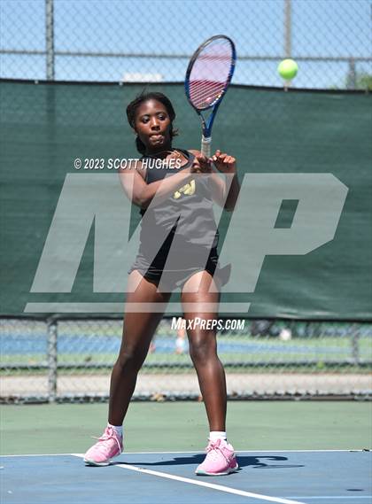 Thumbnail 3 in TSSAA District 8 2A Individuals (Round 2) photogallery.