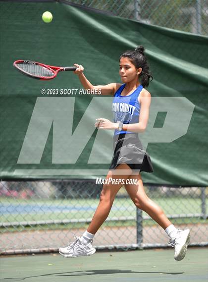 Thumbnail 3 in TSSAA District 8 2A Individuals (Round 2) photogallery.