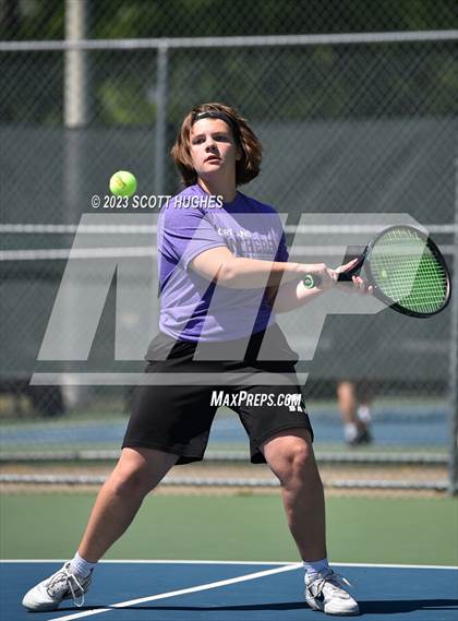 Thumbnail 3 in TSSAA District 8 2A Individuals (Round 2) photogallery.