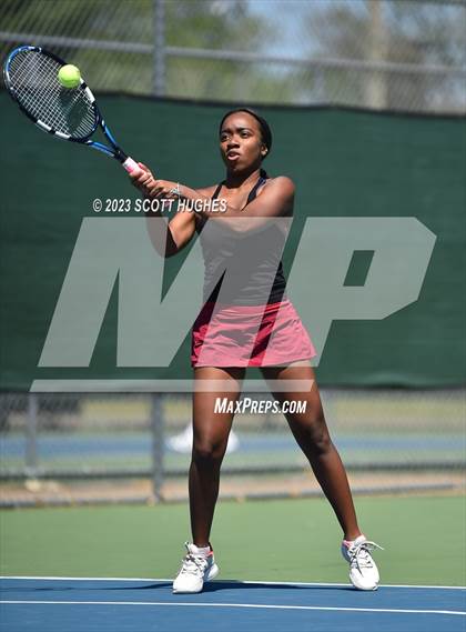 Thumbnail 3 in TSSAA District 8 2A Individuals (Round 2) photogallery.