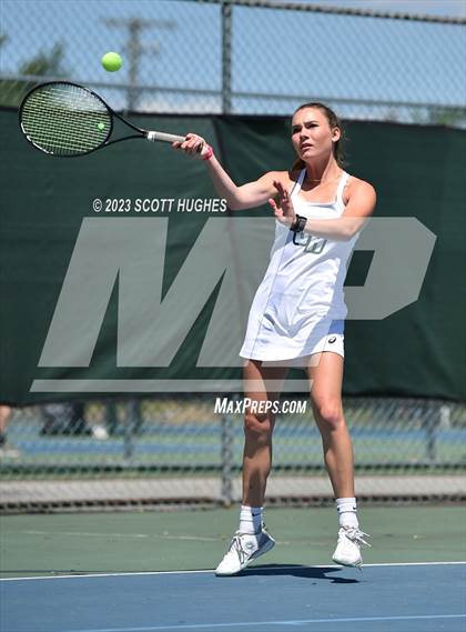Thumbnail 3 in TSSAA District 8 2A Individuals (Round 2) photogallery.