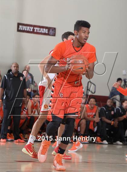 Thumbnail 3 in Central @ Palm Desert (MaxPreps Holiday Classic) photogallery.