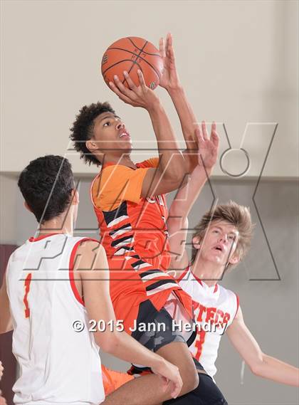 Thumbnail 1 in Central @ Palm Desert (MaxPreps Holiday Classic) photogallery.