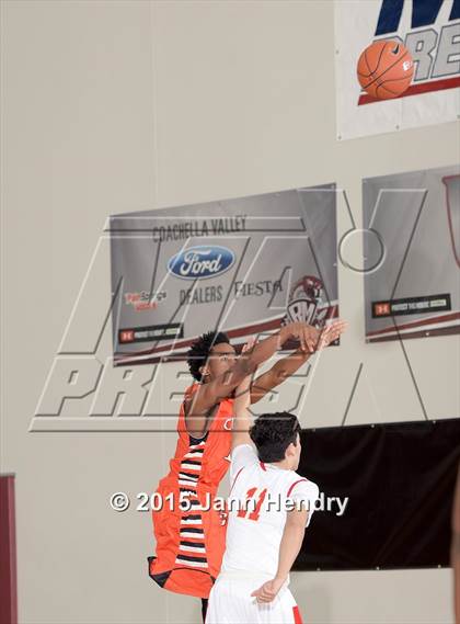 Thumbnail 2 in Central @ Palm Desert (MaxPreps Holiday Classic) photogallery.
