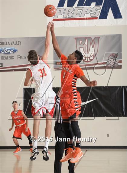 Thumbnail 1 in Central @ Palm Desert (MaxPreps Holiday Classic) photogallery.