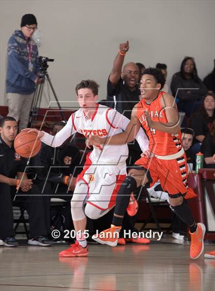 Thumbnail 2 in Central @ Palm Desert (MaxPreps Holiday Classic) photogallery.