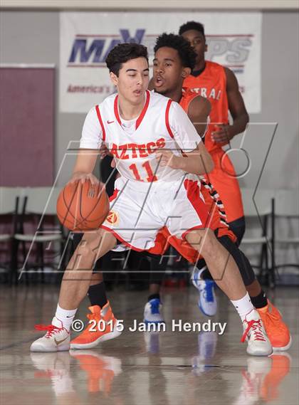 Thumbnail 1 in Central @ Palm Desert (MaxPreps Holiday Classic) photogallery.