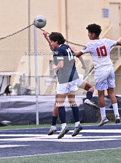 Thumbnail 3 in Lee @ Central Catholic photogallery.