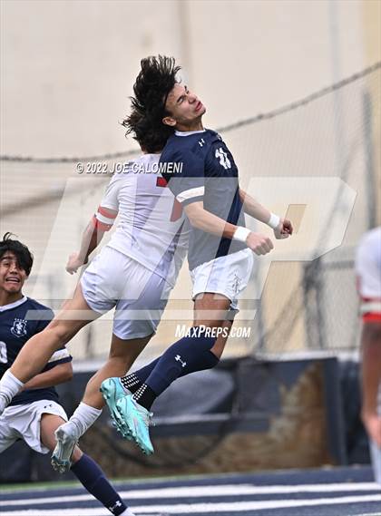 Thumbnail 3 in Lee @ Central Catholic photogallery.
