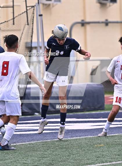 Thumbnail 3 in Lee @ Central Catholic photogallery.