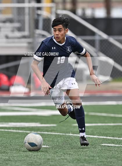 Thumbnail 3 in Lee @ Central Catholic photogallery.
