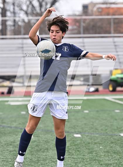 Thumbnail 3 in Lee @ Central Catholic photogallery.