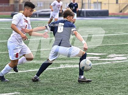 Thumbnail 3 in Lee @ Central Catholic photogallery.