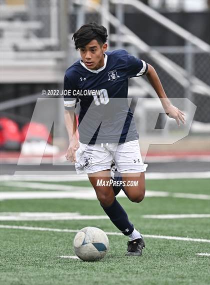 Thumbnail 3 in Lee @ Central Catholic photogallery.