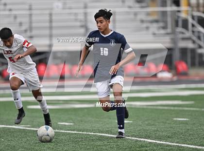 Thumbnail 3 in Lee @ Central Catholic photogallery.
