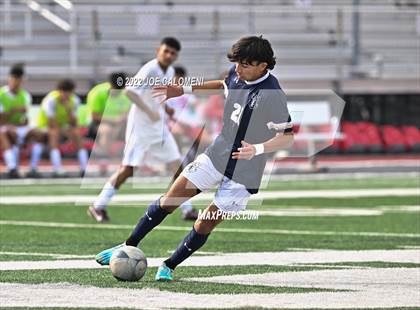 Thumbnail 3 in Lee @ Central Catholic photogallery.