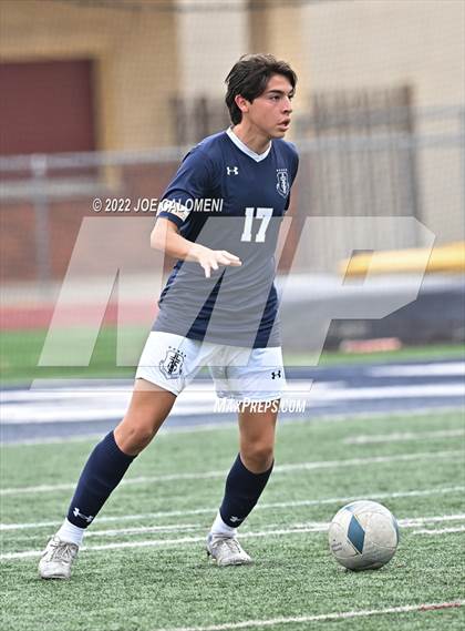 Thumbnail 3 in Lee @ Central Catholic photogallery.