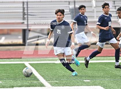 Thumbnail 3 in Lee @ Central Catholic photogallery.