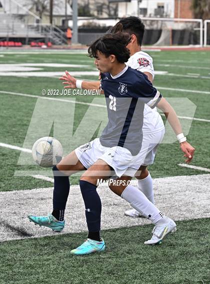 Thumbnail 2 in Lee @ Central Catholic photogallery.