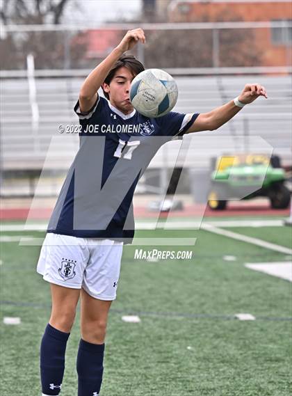 Thumbnail 3 in Lee @ Central Catholic photogallery.
