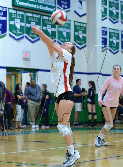Thumbnail 2 in Mater Dei vs. El Dorado (Durango Fall Classic) photogallery.