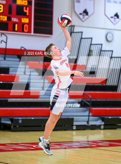 Thumbnail 2 in Hayfield @ Herndon photogallery.
