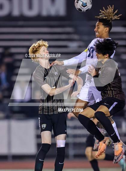 Thumbnail 3 in Sierra Canyon @ Crespi photogallery.