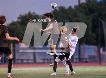 Thumbnail 3 in Sierra Canyon @ Crespi photogallery.