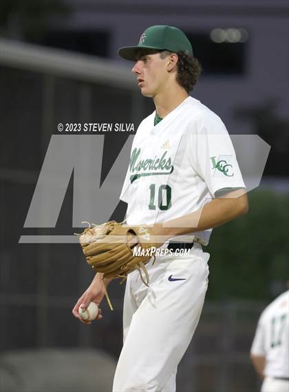 Thumbnail 2 in Eastlake vs. La Costa Canyon (CIF SDS Open Division Final) photogallery.
