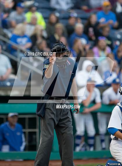 Thumbnail 1 in Mount Union vs Notre Dame-Green Pond (PIAA 3A Championship) photogallery.