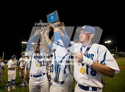Thumbnail 1 in Mount Union vs Notre Dame-Green Pond (PIAA 3A Championship) photogallery.
