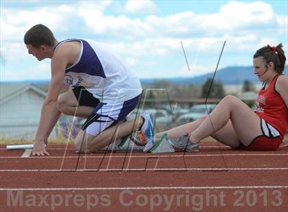 Thumbnail 2 in Springer Red Devil Relays photogallery.