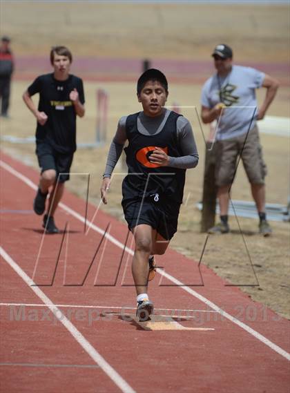 Thumbnail 2 in Springer Red Devil Relays photogallery.