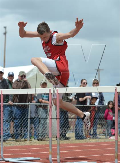 Thumbnail 3 in Springer Red Devil Relays photogallery.