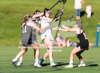 Thumbnail 2 in Wellesley vs. Needham (MIAA Division 1 South Semifinal) photogallery.