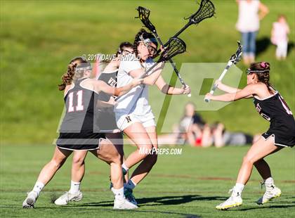 Thumbnail 1 in Wellesley vs. Needham (MIAA Division 1 South Semifinal) photogallery.