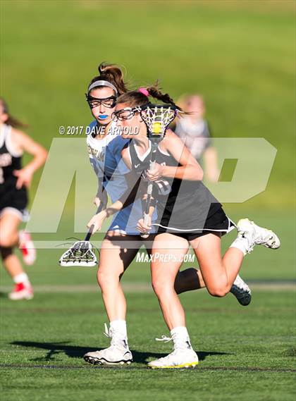 Thumbnail 1 in Wellesley vs. Needham (MIAA Division 1 South Semifinal) photogallery.