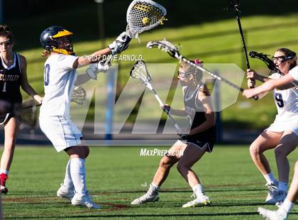 Thumbnail 2 in Wellesley vs. Needham (MIAA Division 1 South Semifinal) photogallery.