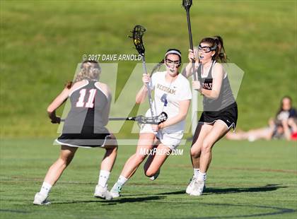 Thumbnail 1 in Wellesley vs. Needham (MIAA Division 1 South Semifinal) photogallery.