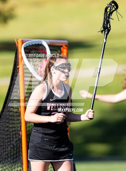 Thumbnail 1 in Wellesley vs. Needham (MIAA Division 1 South Semifinal) photogallery.