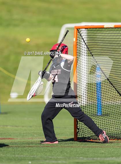 Thumbnail 2 in Wellesley vs. Needham (MIAA Division 1 South Semifinal) photogallery.