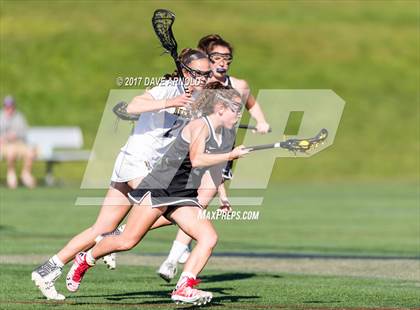 Thumbnail 2 in Wellesley vs. Needham (MIAA Division 1 South Semifinal) photogallery.